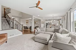 8957 Lakeside Dr, Victoria, MN 55386 - Photo 10