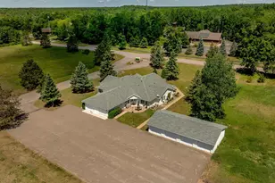 37440 Carefree Dr, Crosslake, MN 56442 - Photo 2