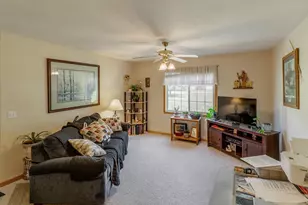 37440 Carefree Dr, Crosslake, MN 56442 - Photo 4