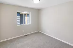 25860 Emerson Ct, Wyoming, MN 55092 - Photo 22