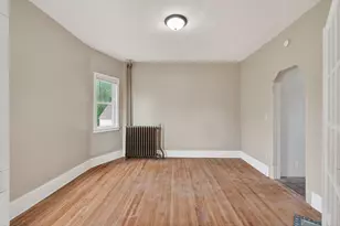 1017 Earl St, Saint Paul, MN 55106 - Photo 14