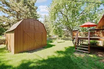 9325 31st Avenue N, New Hope, MN 55427 - Photo 46