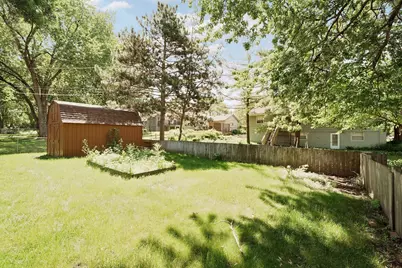 9325 31st Avenue N, New Hope, MN 55427 - Photo 48