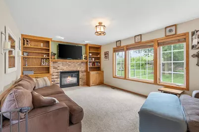 503 Chalupsky Avenue NE, New Prague, MN 56071 - Photo 12