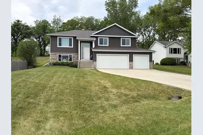 2515 Elmcroft Drive SW, Rochester, MN 55902 - Photo 1