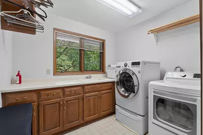 815 Promontory Place, Eagan, MN 55123 - Photo 28