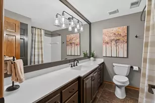815 Promontory Pl, Eagan, MN 55123 - Photo 40