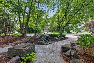 815 Promontory Pl, Eagan, MN 55123 - Photo 50