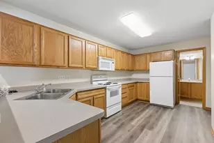 8914 Pheasant Ln, Saint Bonifacius, MN 55375 - Photo 8