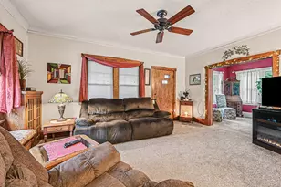 2678 8th Ave E, North Saint Paul, MN 55109 - Photo 4