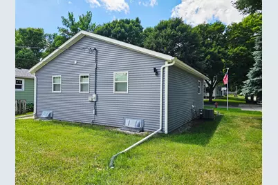 924 N 6th Street, Montevideo, MN 56265 - Photo 18