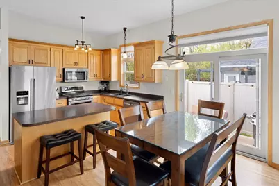 828 Winsome Way NW, Isanti, MN 55040 - Photo 4