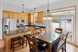828 Winsome Way NW, Isanti, MN 55040 - Photo 4