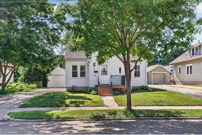 25 13th Avenue SE, Rochester, MN 55904 - Photo 1