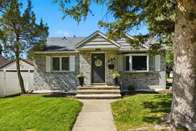 234 W McKinley Street, Owatonna, MN 55060 - Photo 1