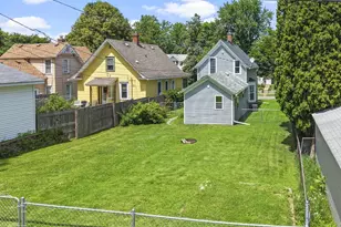 240 Sidney St E, Saint Paul, MN 55107 - Photo 34