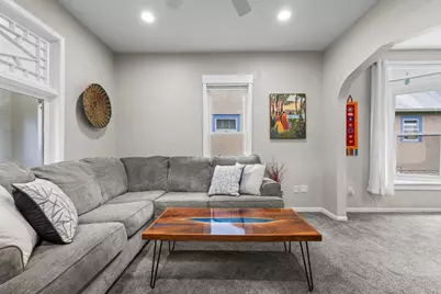 240 Sidney Street E, Saint Paul, MN 55107 - Photo 8