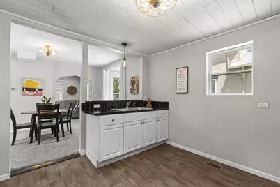 240 Sidney Street E, Saint Paul, MN 55107 - Photo 16
