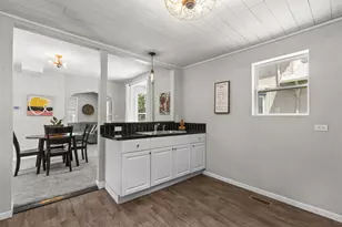 240 Sidney St E, Saint Paul, MN 55107 - Photo 16