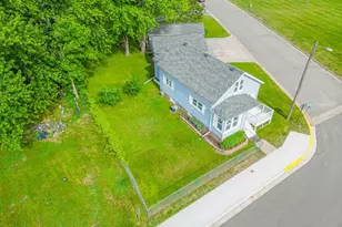 903 Gary St, Calumet, MN 55716 - Photo 38