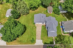 42 Church St, Houlton, WI 54082 - Photo 28
