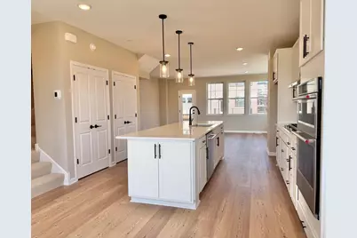 856 Woodlawn Avenue, Saint Paul, MN 55116 - Photo 8