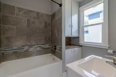 608 7th Avenue SE, Waseca, MN 56093 - Photo 6