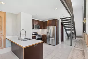 214 4th St E, Saint Paul, MN 55101 - Photo 6