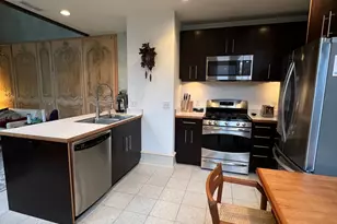 214 4th St E, Saint Paul, MN 55101 - Photo 6