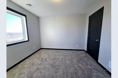 206 Barony Road, Le Sueur, MN 56058 - Photo 12