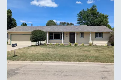 1111 Skylark Lane, Albert Lea, MN 56007 - Photo 1