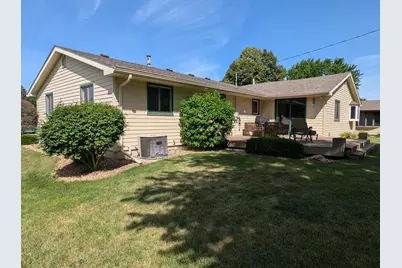 1111 Skylark Lane, Albert Lea, MN 56007 - Photo 4