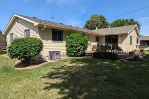 1111 Skylark Ln, Albert Lea, MN 56007 - Photo 4