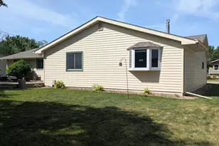 1111 Skylark Ln, Albert Lea, MN 56007 - Photo 6