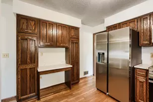 14171 Elmira Ct, Apple Valley, MN 55124 - Photo 8