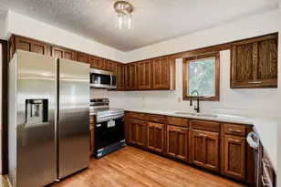 14171 Elmira Ct, Apple Valley, MN 55124 - Photo 6