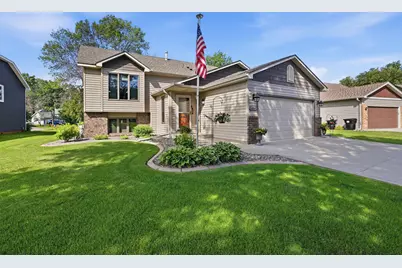 10760 Kumquat Street NW, Coon Rapids, MN 55448 - Photo 2