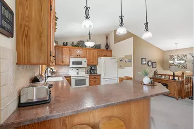 10760 Kumquat Street NW, Coon Rapids, MN 55448 - Photo 12