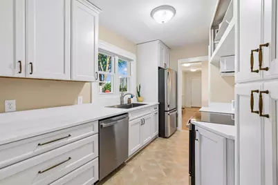 1589 Hollywood Court, Falcon Heights, MN 55108 - Photo 10