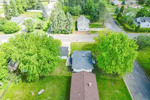 301 S 2nd St W, Aurora, MN 55705 - Photo 38