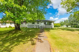 301 S 2nd St W, Aurora, MN 55705 - Photo 1
