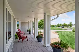 10205 Heather Ln, Rogers, MN 55374 - Photo 8