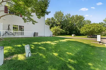 4791 Grenwich Road N, Oakdale, MN 55128 - Photo 28