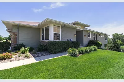 10709 Kingsfield Lane, Woodbury, MN 55129 - Photo 2