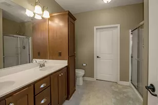 10709 Kingsfield Ln, Woodbury, MN 55129 - Photo 24