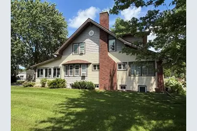 611 N Marshall Avenue, Litchfield, MN 55355 - Photo 2