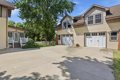 611 N Marshall Avenue, Litchfield, MN 55355 - Photo 6