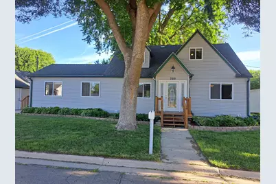 705 Glenview Drive, Albert Lea, MN 56007 - Photo 1