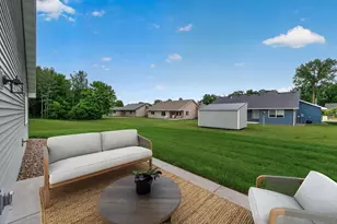 7255 Hawthorne Ct, North Branch, MN 55056 - Photo 28