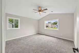 7255 Hawthorne Ct, North Branch, MN 55056 - Photo 12